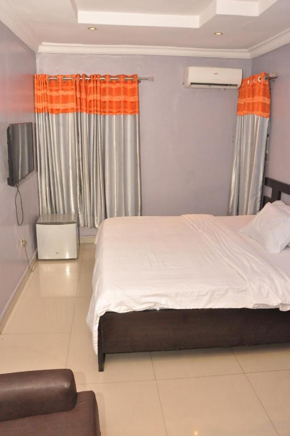 Haute Aparthotel Ikeja Buitenkant foto