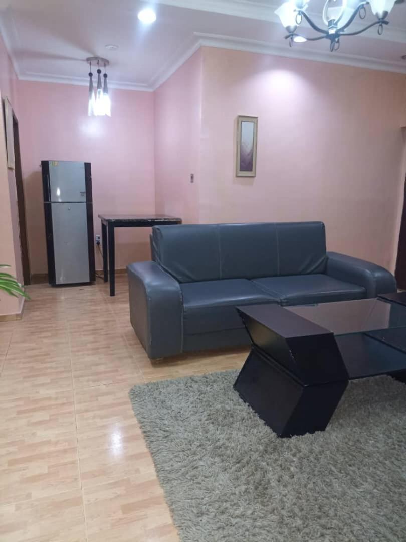 Haute Aparthotel Ikeja Buitenkant foto